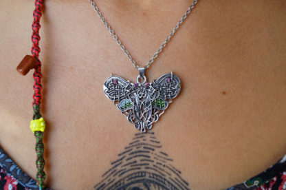 Keltischer Schmetterling Halskette Dekolté